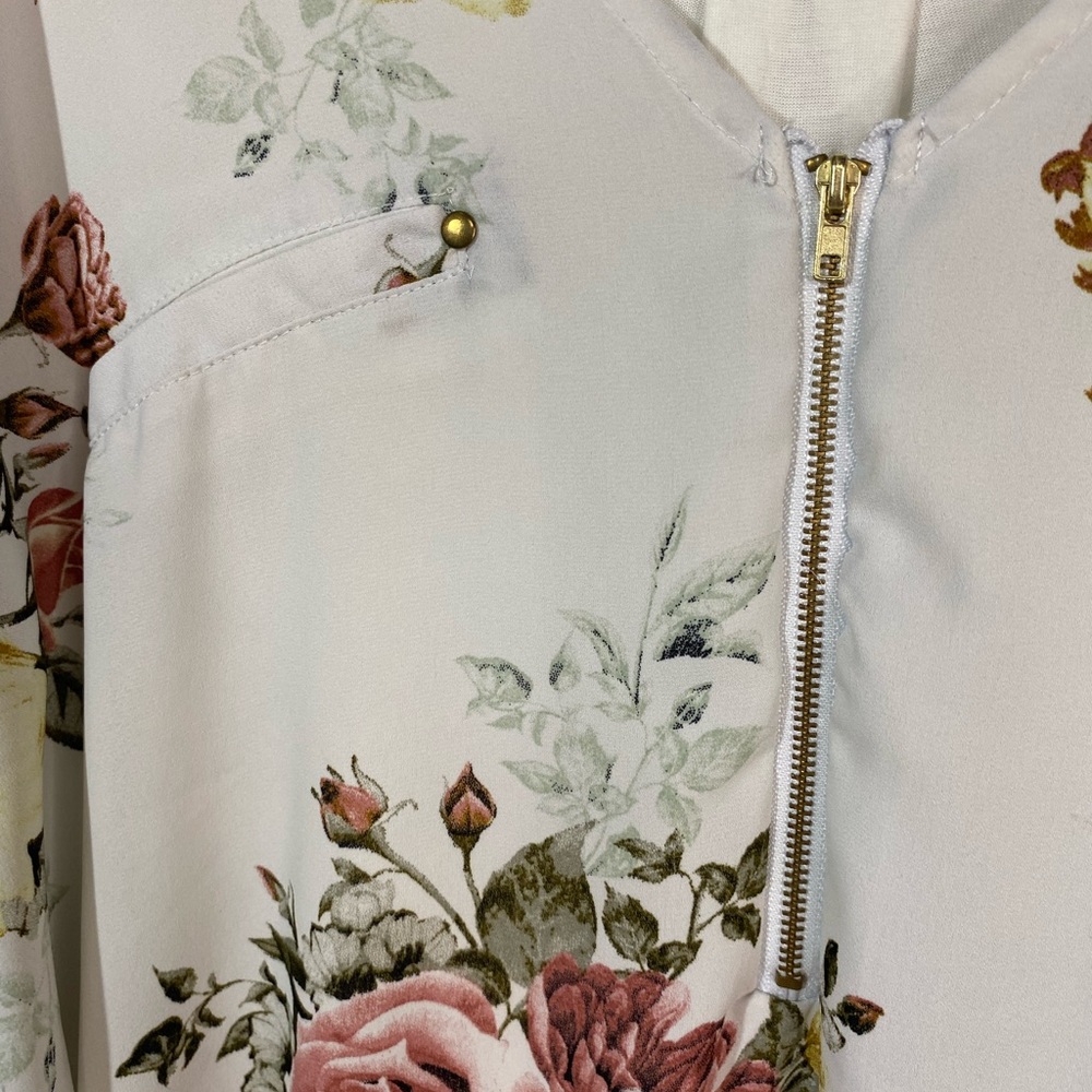 Rue21 Long Convertible Sleeve Full Zip Top Blouse Women’s Size 3X Floral Rose - Picture 6 of 9